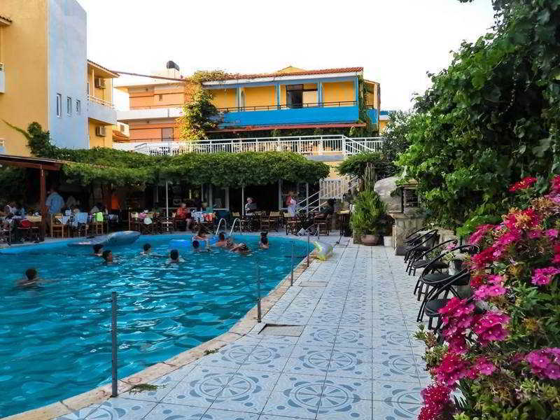 Roxani Hotel Amoudara Lasithiou Екстериор снимка